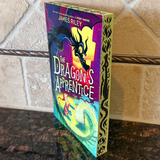 The Dragon's Apprentice (Paperback with Sprayed Edges) The Dragon's Apprentice Book 1 - B Stock