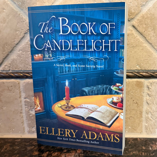 The Book of Candlelight (Paperback) Secret, Book, and Scone Society Book 3 - B Stock