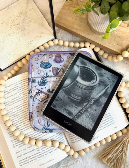 Small Book/Kindle Sleeve (8” x 6.5”) - Books and Coffee
