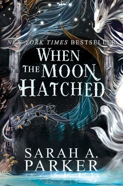 When the Moon Hatched (Paperback) The Moonfall Series Book 1