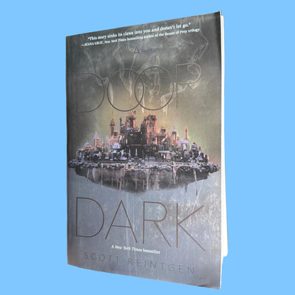 A Door in the Dark (Paperback) Waxways Book 1 - B Stock