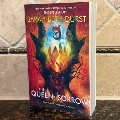 The Queen of Sorrow (Paperback) The Queens of Renthia Book 3 - B Stock