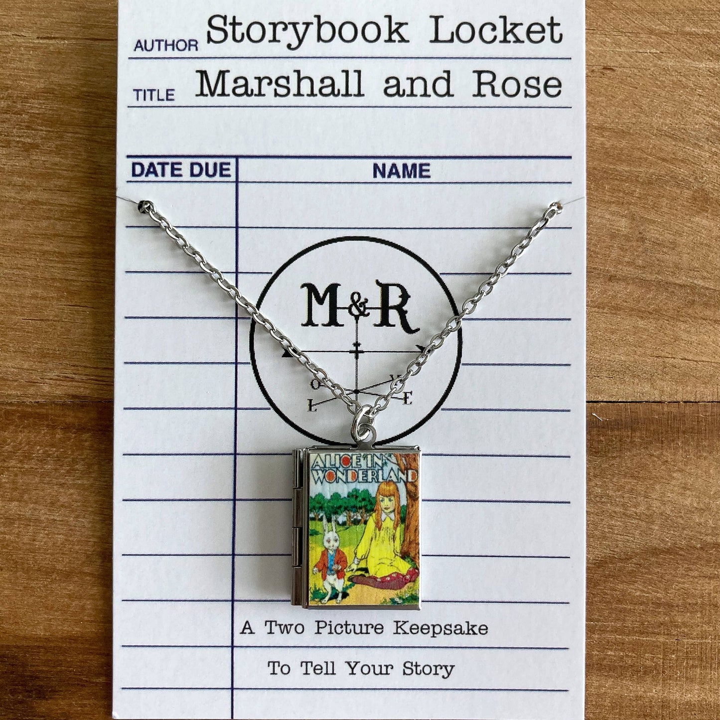 Book Locket Alice In Wonderland - Picnic with Rabbit