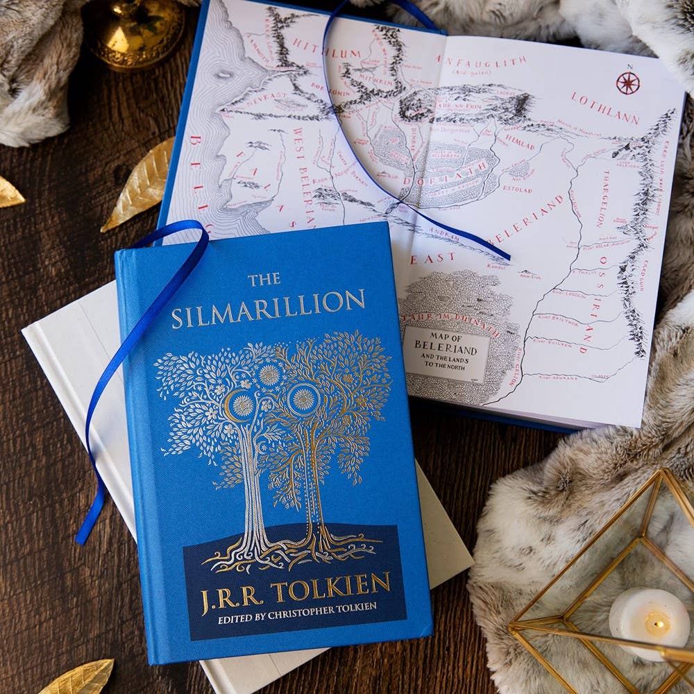 The Silmarillion Collector's Edition (Hardcover with Sprayed Edges) A Tolkien Novel