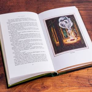 The Hobbit (Deluxe Hardcover Collector's Edition) A Tolkien Novel
